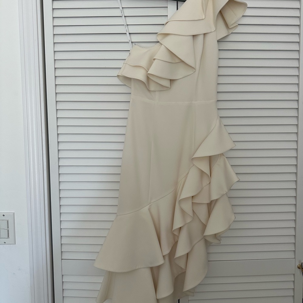 Lovers + Friends Cream One Shoulder Ruffle Dress